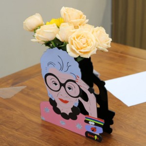 Acrylic painting flower vase